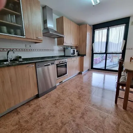 24a01 Cabrales Apartment *